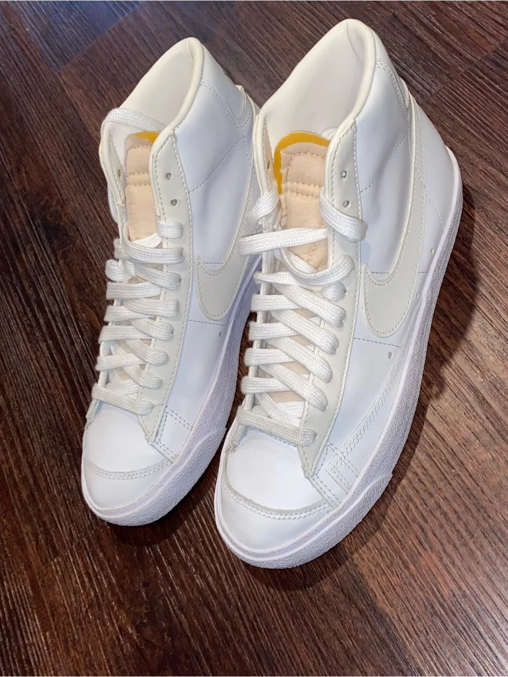 Nike basketball gym shoes